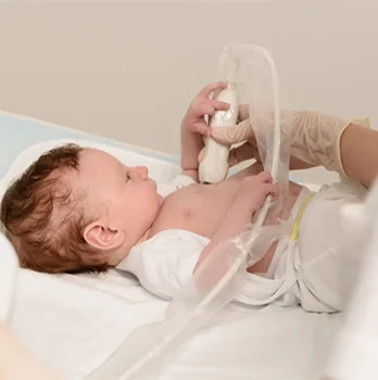 ultrasonido de mama en niña